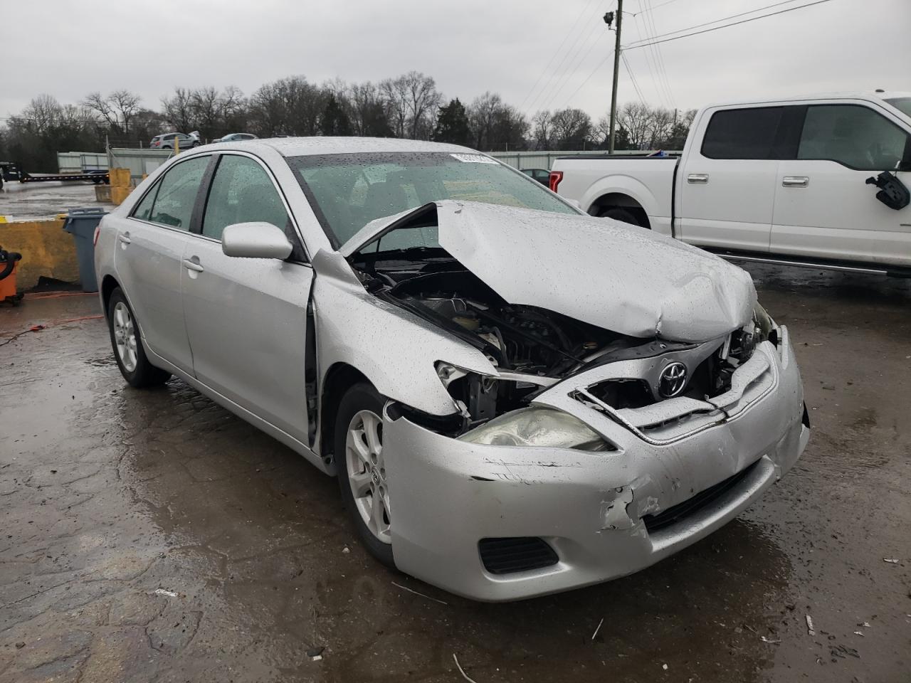 TOYOTA CAMRY BASE 2011 with VIN 4T4BF3EK9BR136708 - Photo from auction