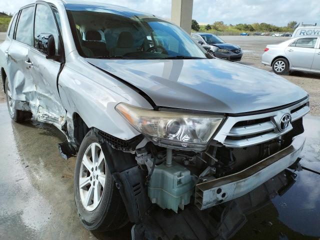 TOYOTA HIGHLANDER 2013 with VIN 5TDZA3EH3DS040287 - Photo from auction