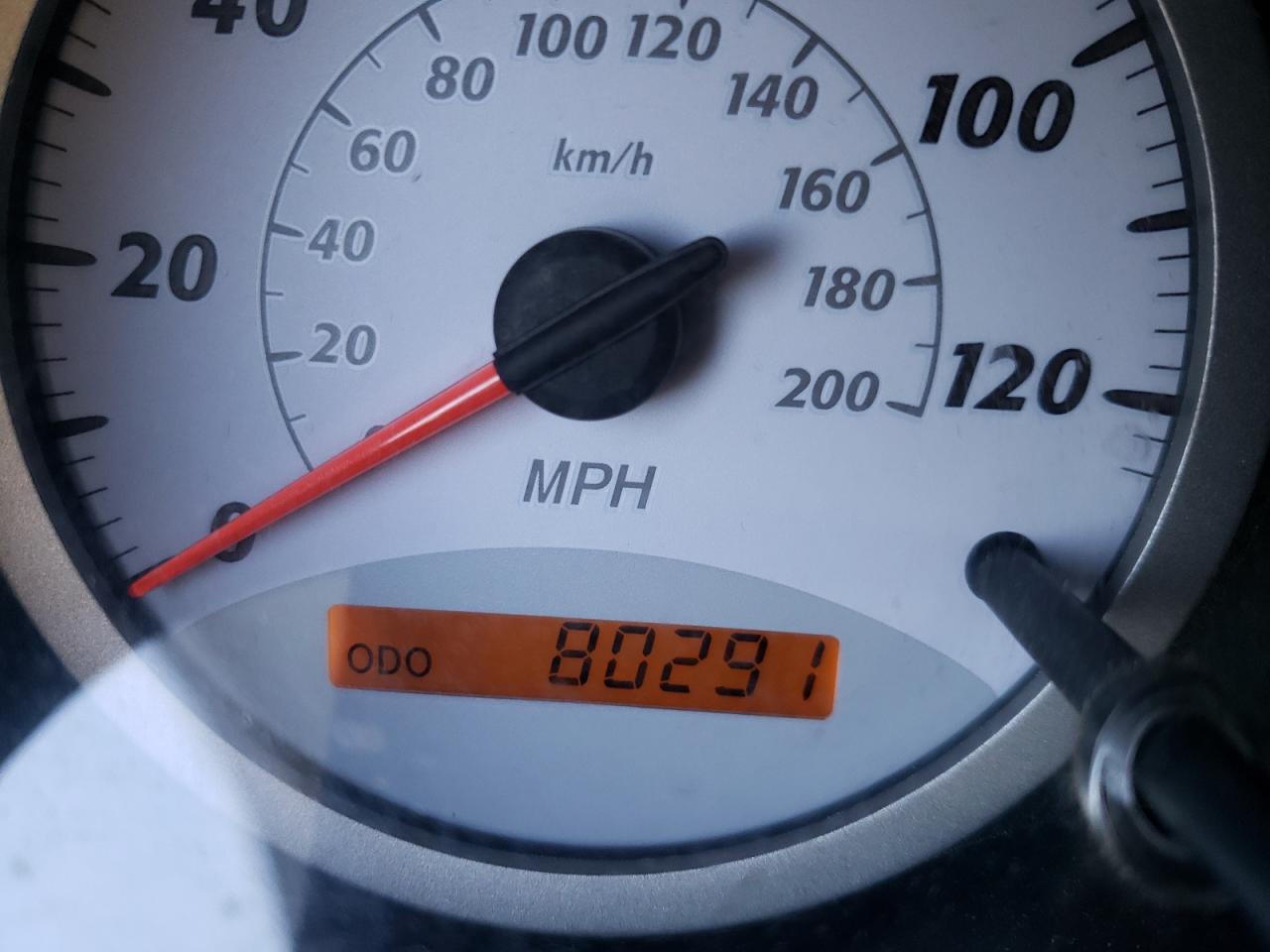 Photo 8 from auction – 2005 TOYOTA RAV 4 with VIN JTEHD20VX56024093