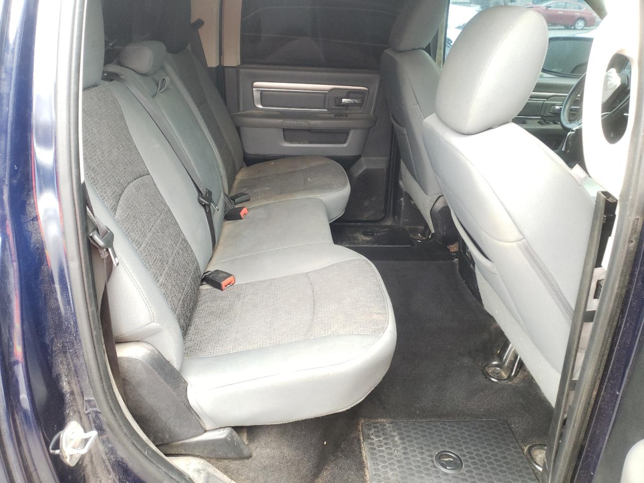 Photo 6 from auction – 2016 RAM 1500 SLT with VIN 1C6RR6LT4GS159664
