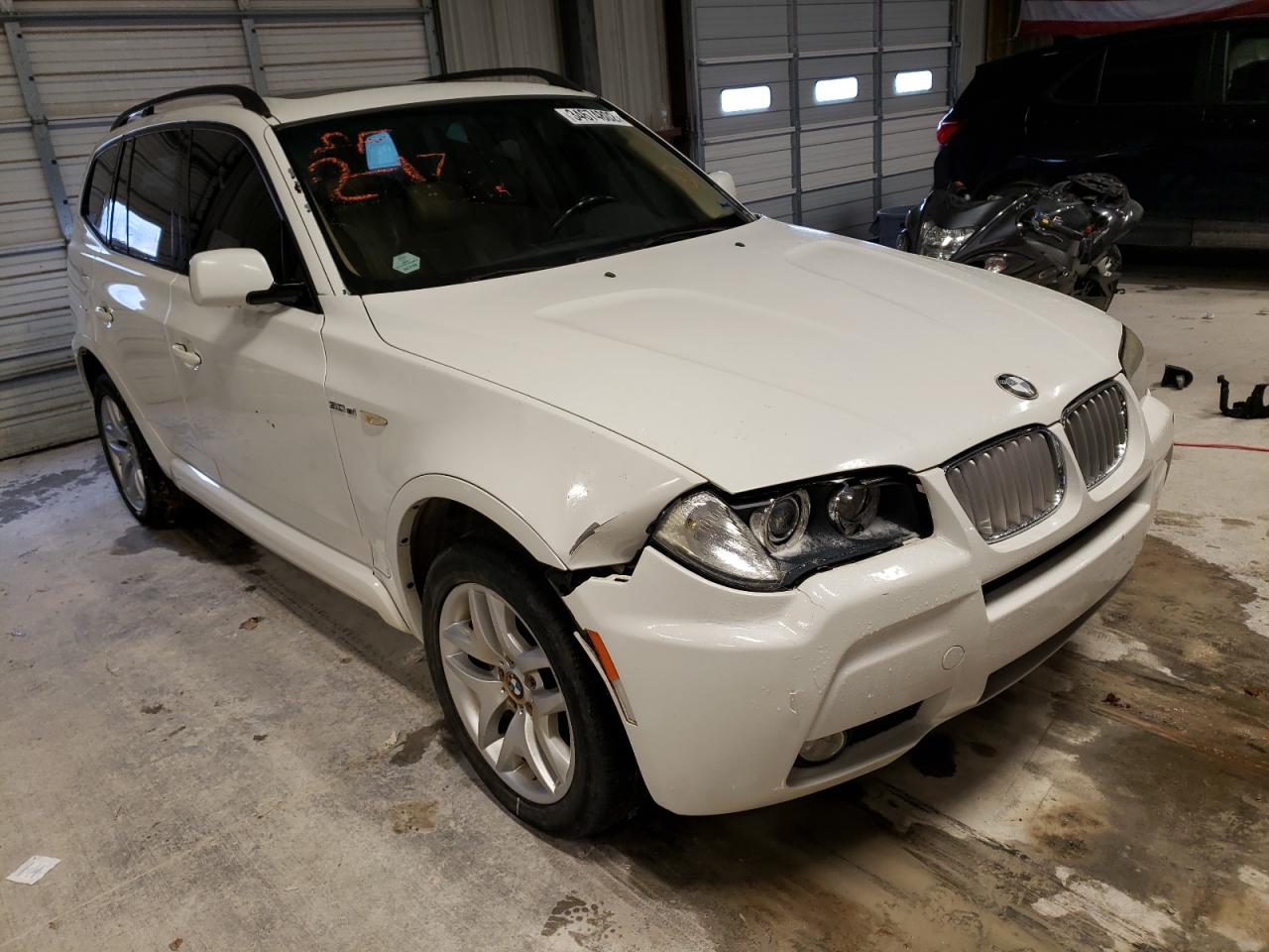 BMW X3 3.0SI 2007 with VIN WBXPC93467WF04154 - Photo from auction