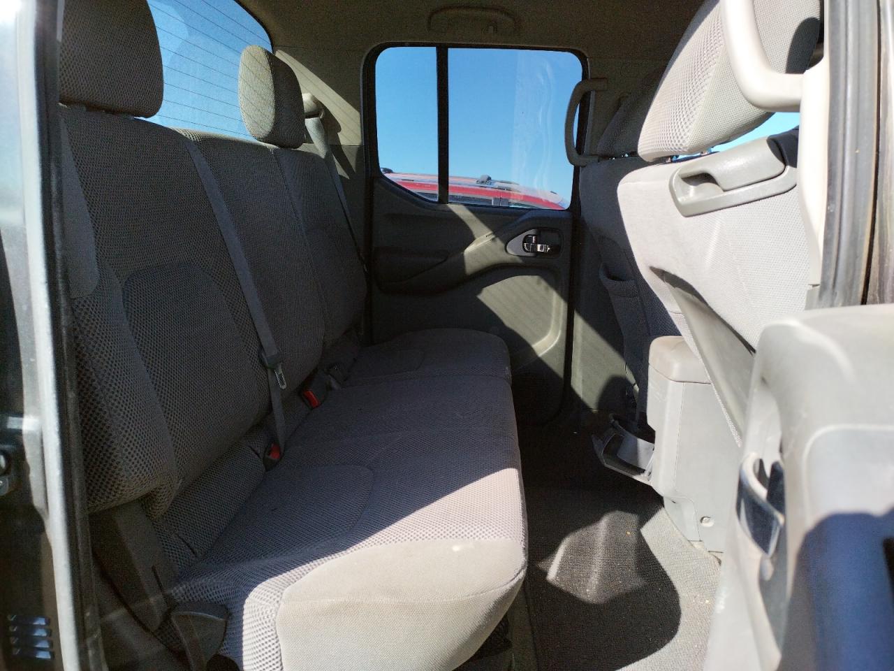 Photo 6 from auction – 2010 NISSAN FRONTIER C with VIN 1N6AD0ER9AC449612