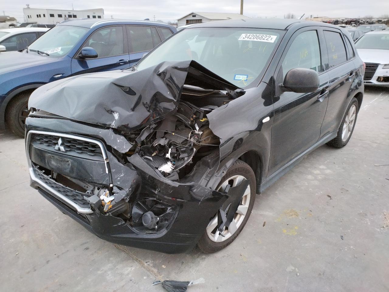 Photo 2 from auction – 2014 MITSUBISHI OUTLANDER with VIN 4A4AP3AU1EE008582