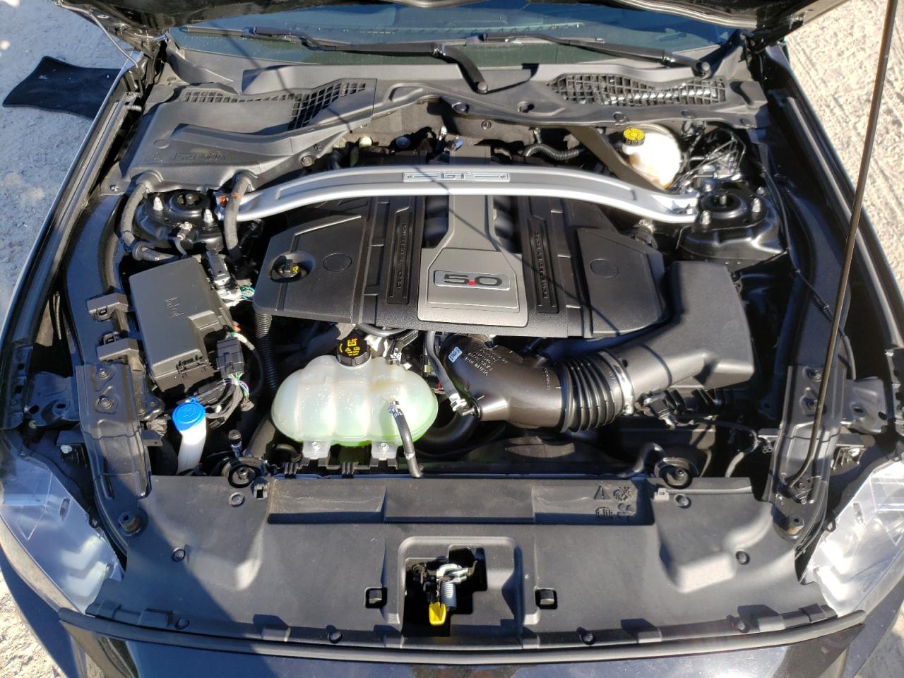 Photo 7 from auction – 2020 FORD MUSTANG GT with VIN 1FA6P8CF0L5145752
