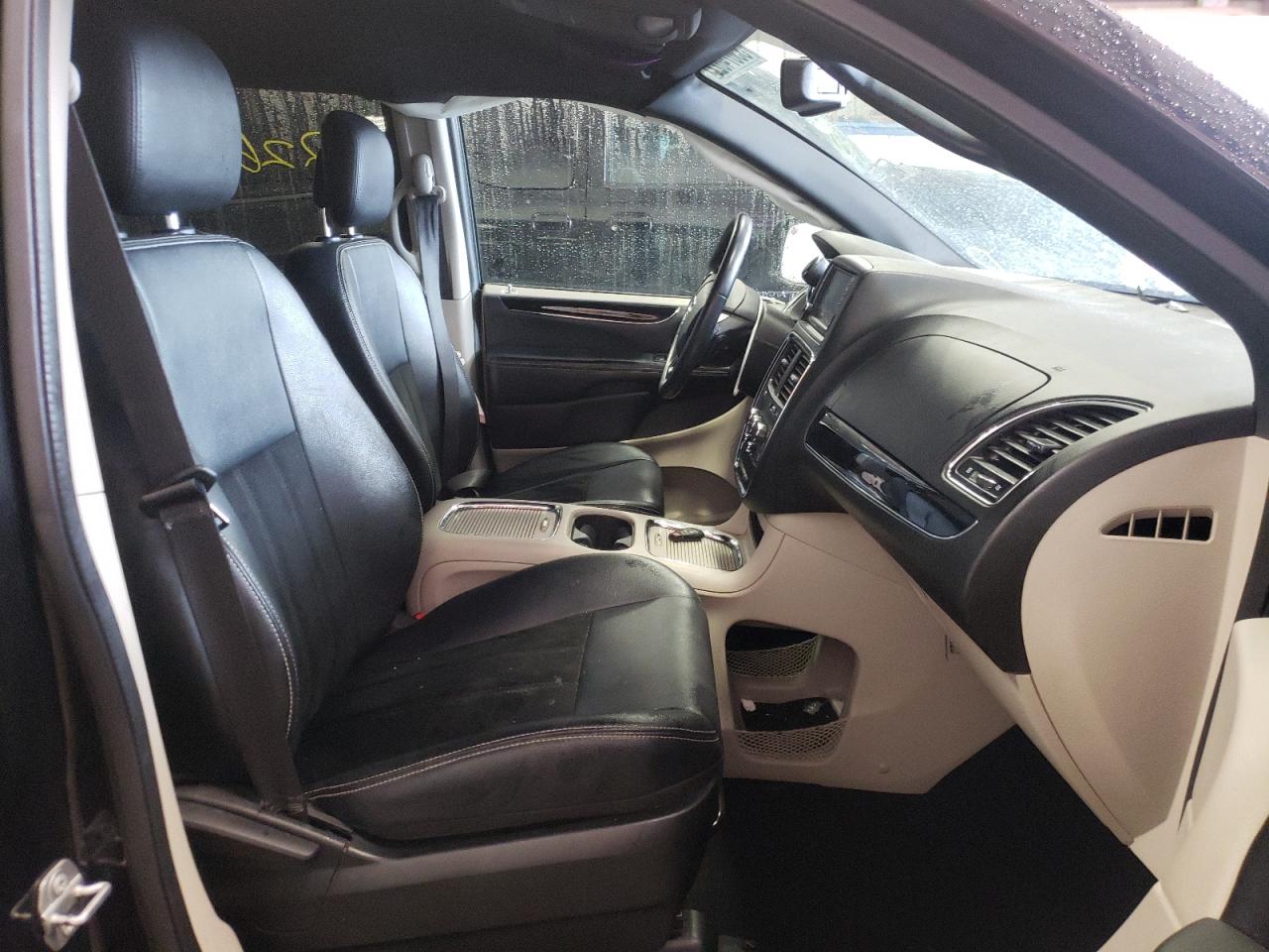Photo 5 from auction – 2018 DODGE GRAND CARA with VIN 2C4RDGCG9JR264774