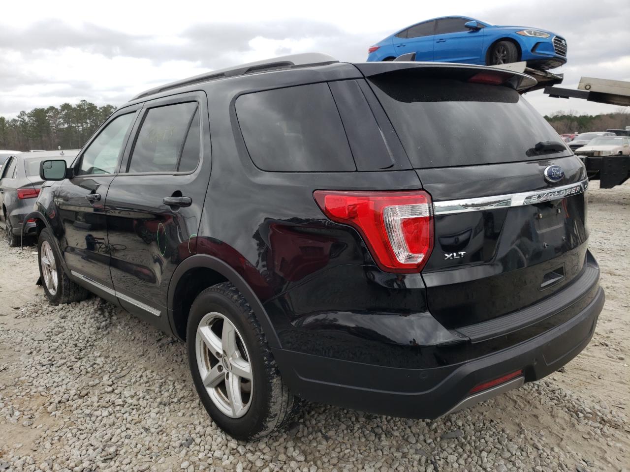 Фото 3 с аукциона – 2019 FORD EXPLORER X с VIN 1FM5K7D81KGA57774