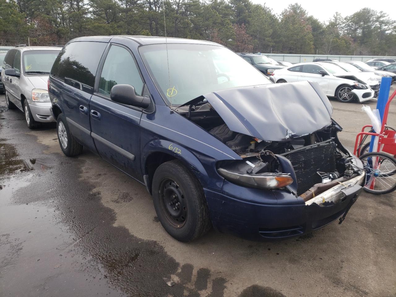 CHRYSLER TOWN & COU 2005 with VIN 1C4GP45RX5B277355 - Photo from auction