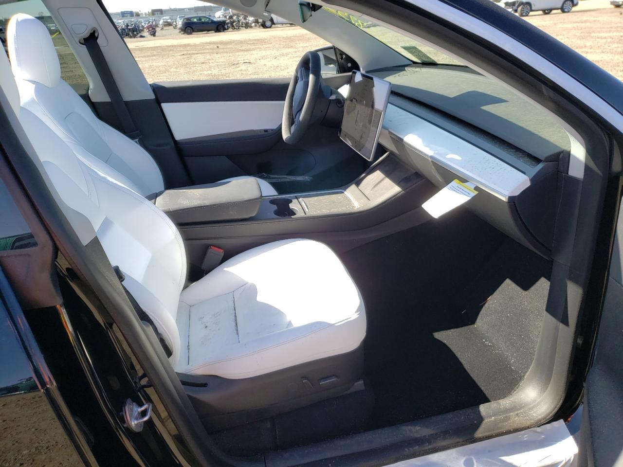 Photo 5 from auction – 2021 TESLA MODEL Y with VIN 5YJYGDEF4MF303924