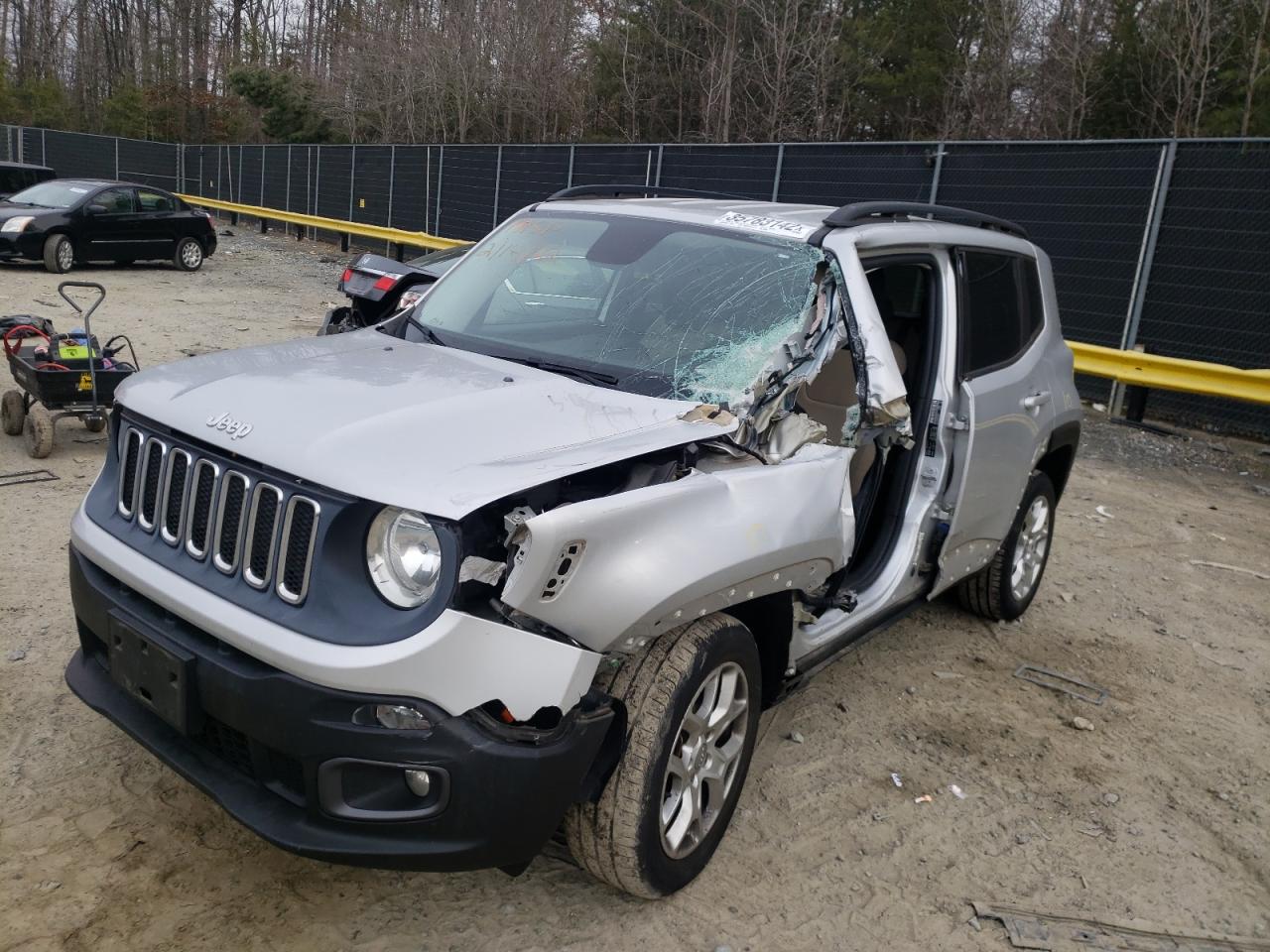 Photo 2 from auction – 2015 JEEP RENEGADE L with VIN ZACCJBBT0FPB73409