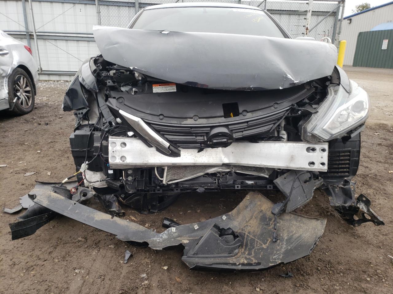Photo 9 from auction – 2017 NISSAN ALTIMA 2.5 with VIN 1N4AL3AP3HC272826