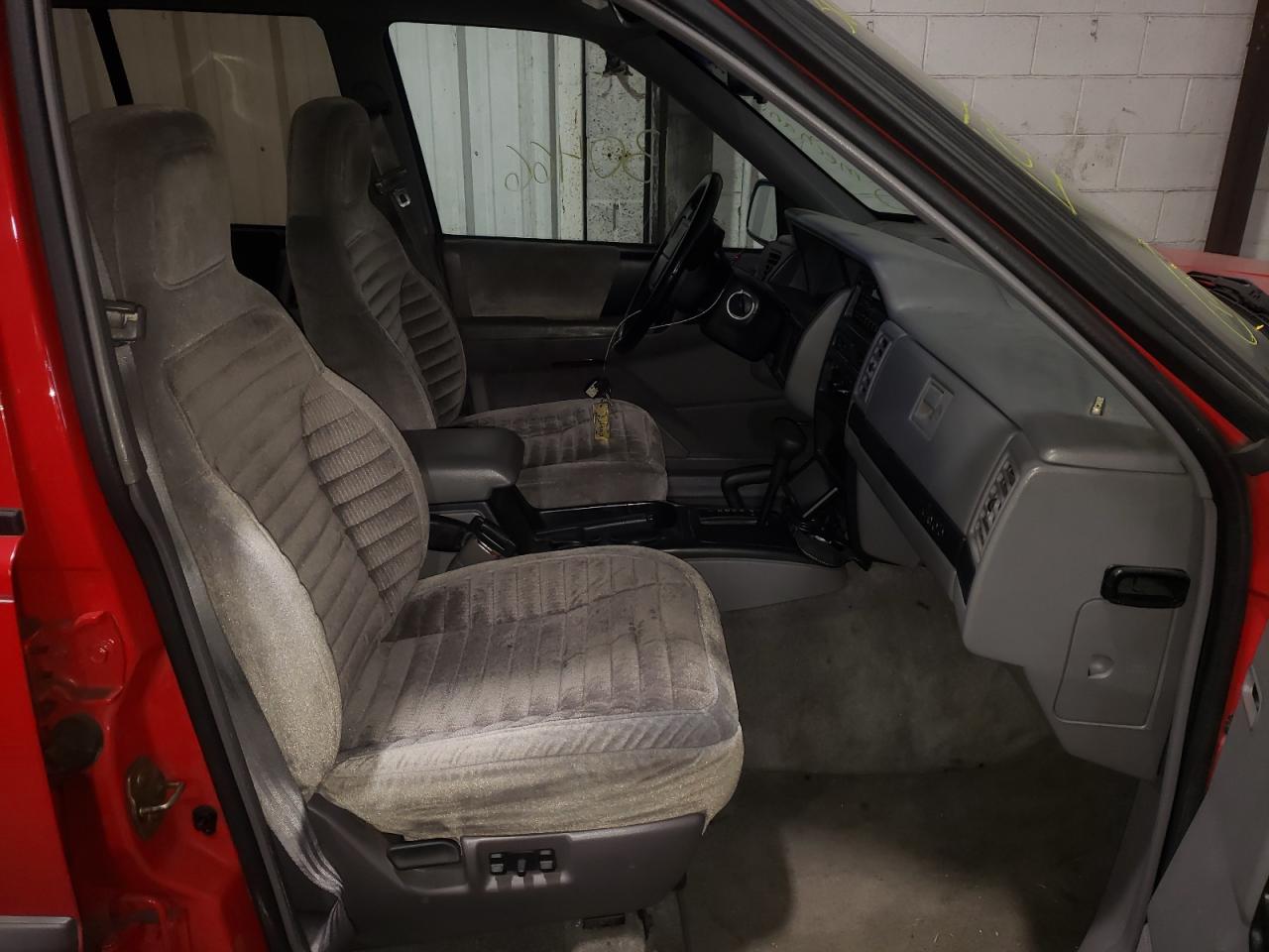 Photo 5 from auction – 1994 JEEP GRAND CHER with VIN 1J4GZ58S9RC157846