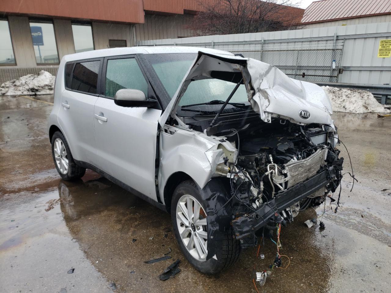 KIA SOUL + 2018 z numerem VIN KNDJP3A52J7551616 - Zdjęcie z aukcji