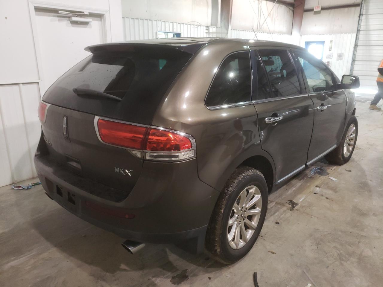 Photo 4 from auction – 2011 LINCOLN MKX with VIN 2LMDJ6JK7BBJ09025