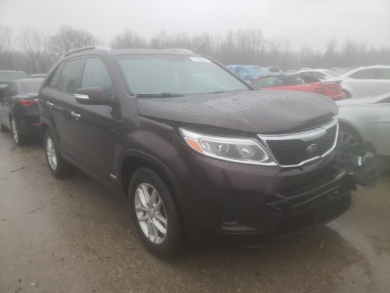 KIA SORENTO LX 2015 with VIN 5XYKTDA75FG651615 - Photo from auction