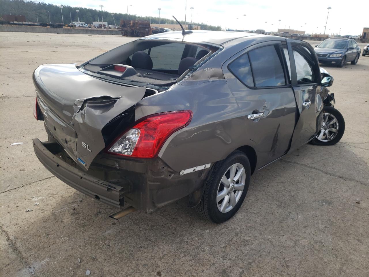 Photo 4 from auction – 2012 NISSAN VERSA S with VIN 3N1CN7AP4CL890421