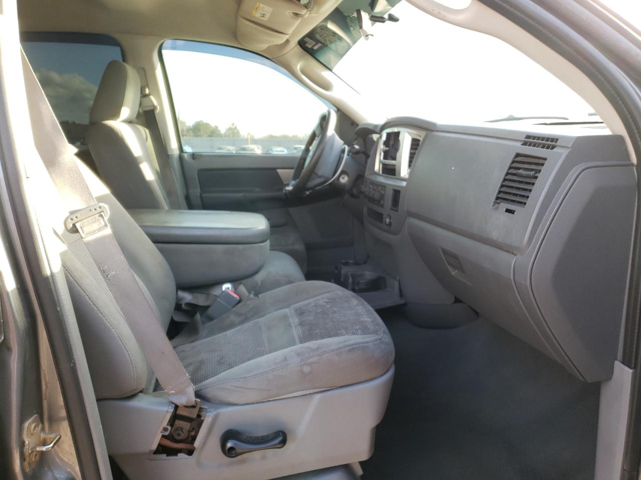 Photo 5 from auction – 2007 DODGE RAM 1500 S with VIN 1D7HU18P07J538612