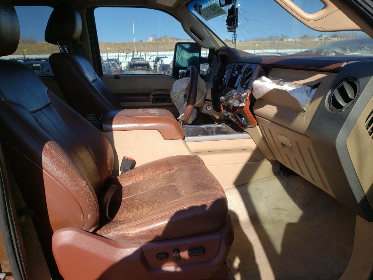 Photo 5 from auction – 2011 FORD F250 SUPER with VIN 1FT7W2BT6BEB40334
