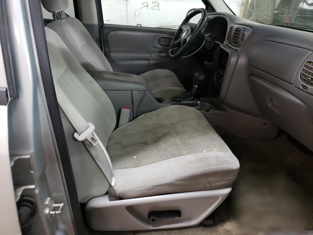 Photo 5 from auction – 2008 CHEVROLET TRAILBLAZE with VIN 1GNDT13SX82180672