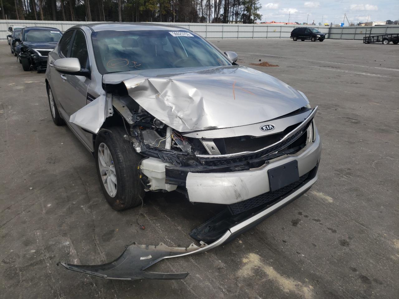 KIA OPTIMA LX 2012 with VIN 5XXGM4A71CG029886 - Photo from auction