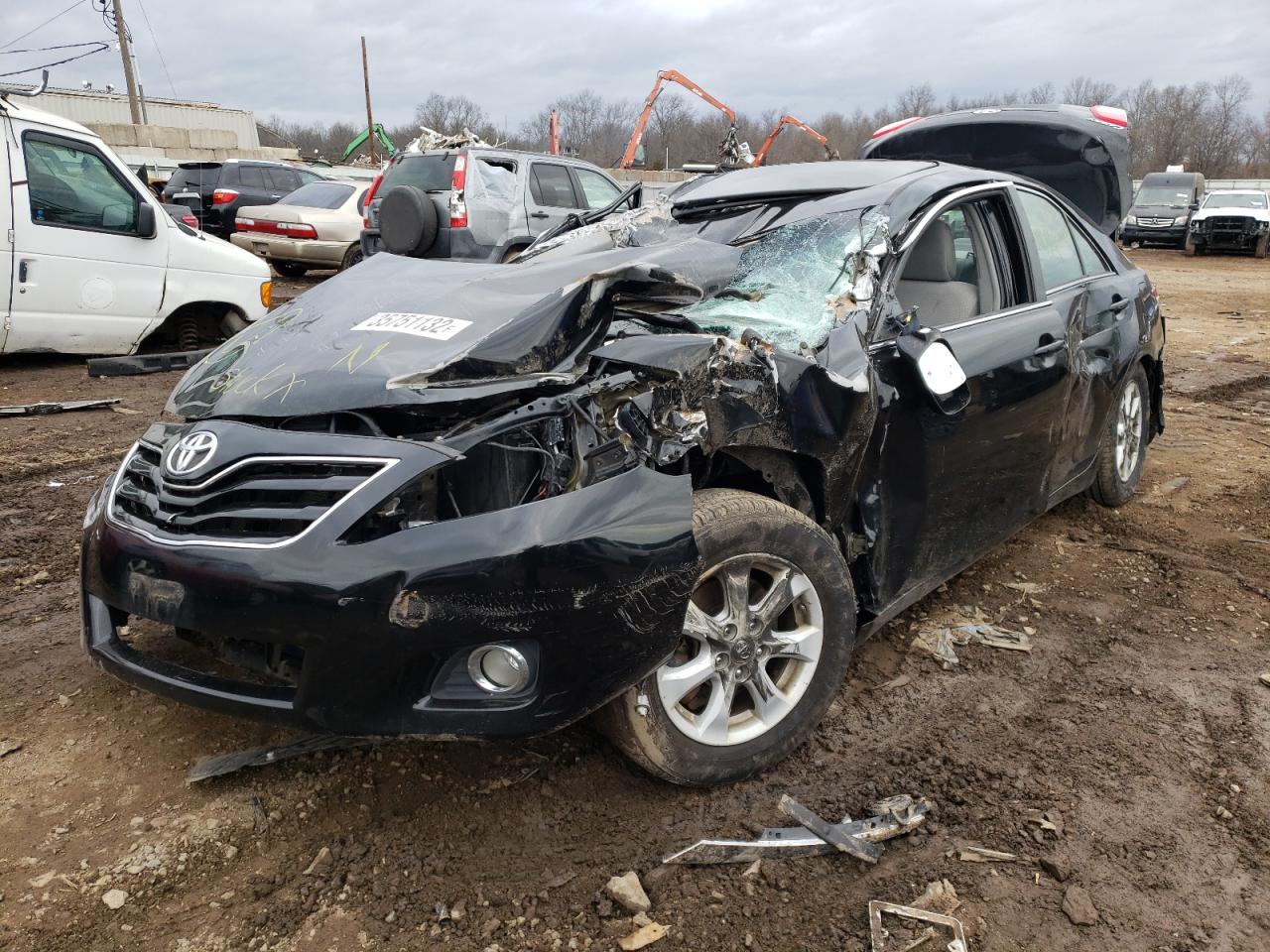 Photo 2 from auction – 2011 TOYOTA CAMRY BASE with VIN 4T4BF3EK2BR193168