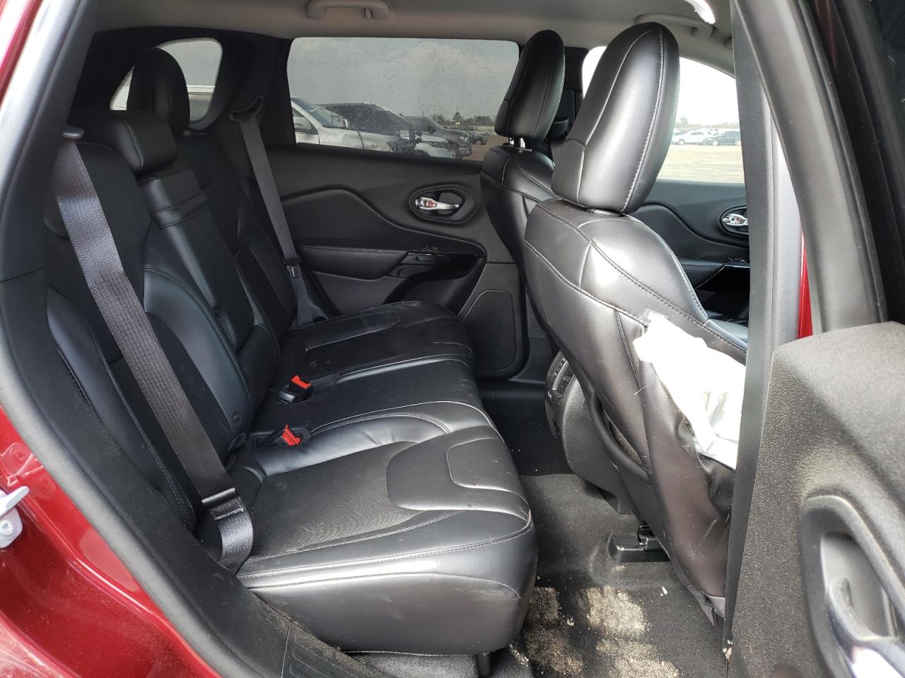 Photo 6 from auction – 2019 JEEP CHEROKEE L with VIN 1C4PJLLB5KD338693