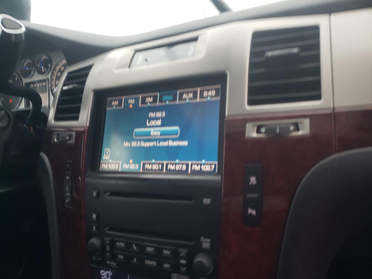 Photo 9 from auction – 2009 CADILLAC ESCALADE E with VIN 3GYFK22299G109400