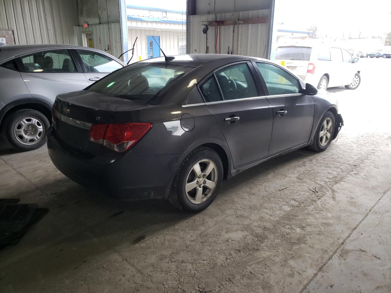 Photo 4 from auction – 2014 CHEVROLET CRUZE LT with VIN 1G1PC5SB3E7145137