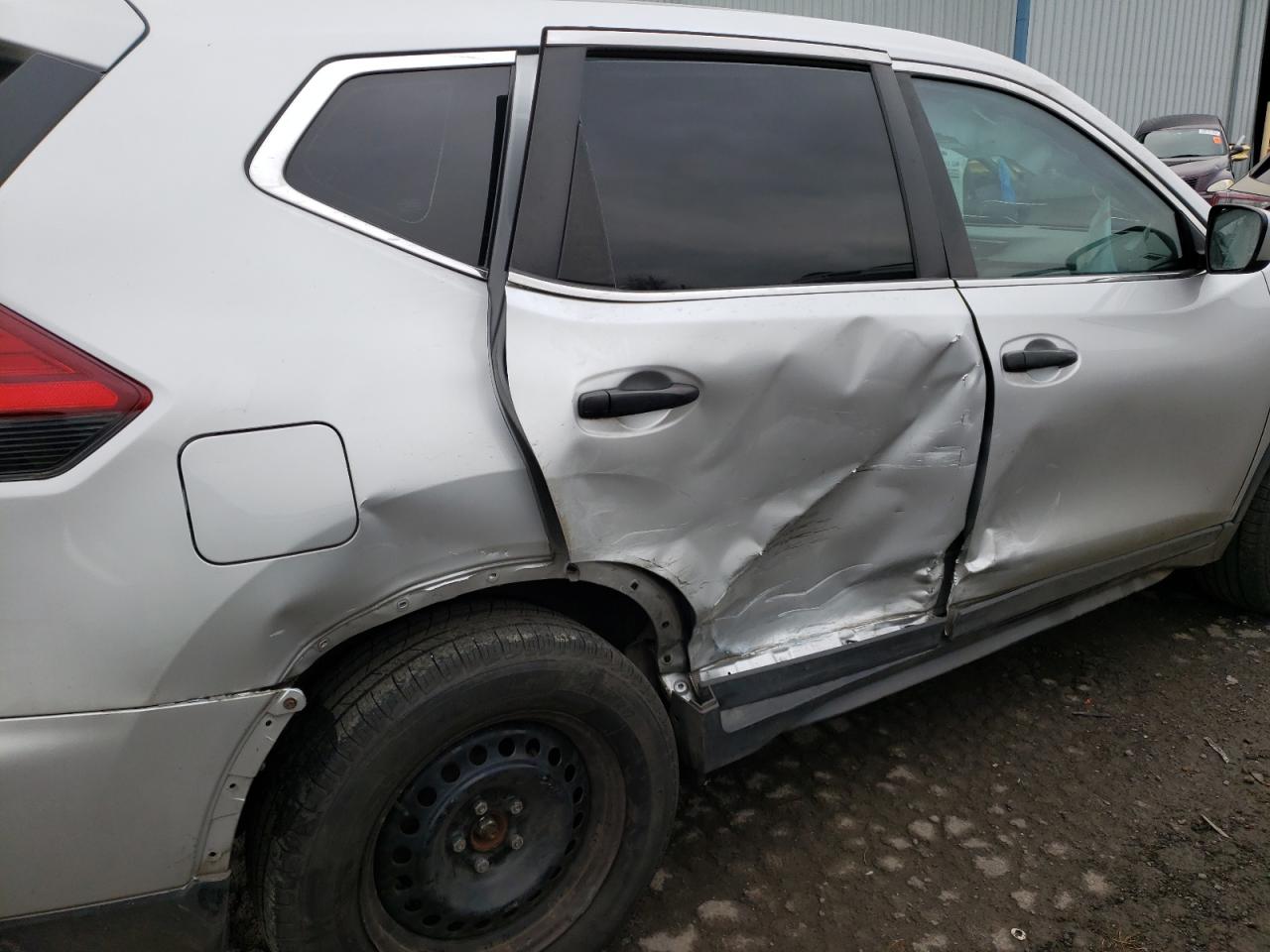 Photo 9 from auction – 2017 NISSAN ROGUE S with VIN KNMAT2MV5HP570964