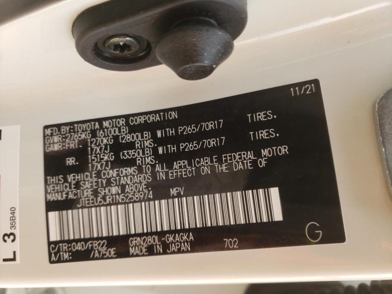 Photo 10 from auction – 2022 TOYOTA 4RUNNER SR with VIN JTEEU5JR1N5258974