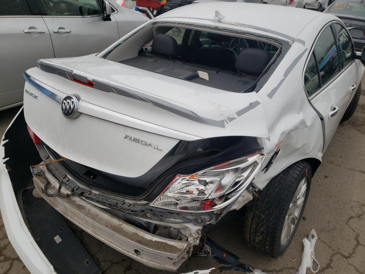 Photo 9 from auction – 2013 BUICK REGAL PREM with VIN 2G4GS5ER4D9223419
