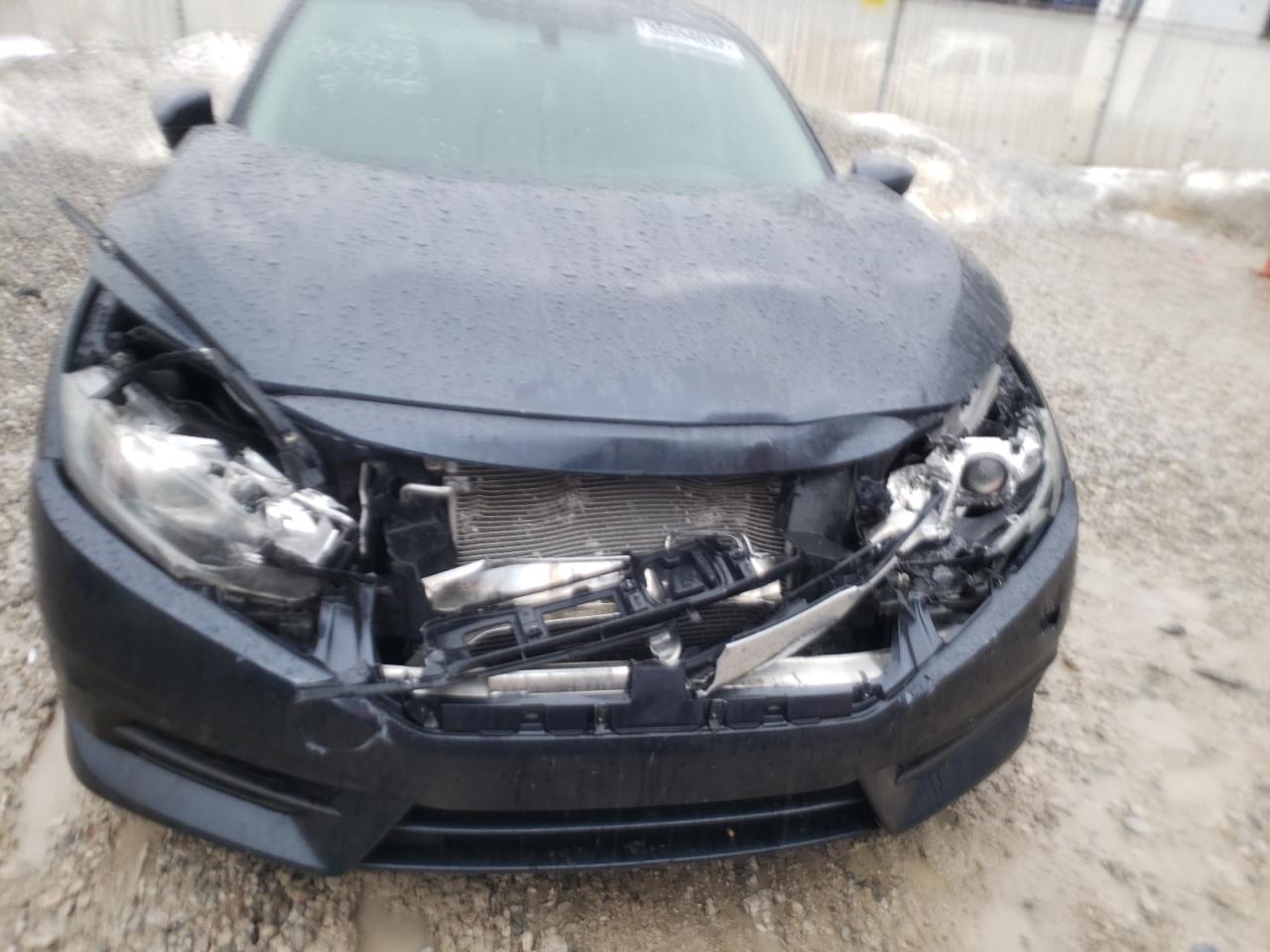 Photo 9 from auction – 2017 HONDA CIVIC LX with VIN 19XFC2F5XHE030383
