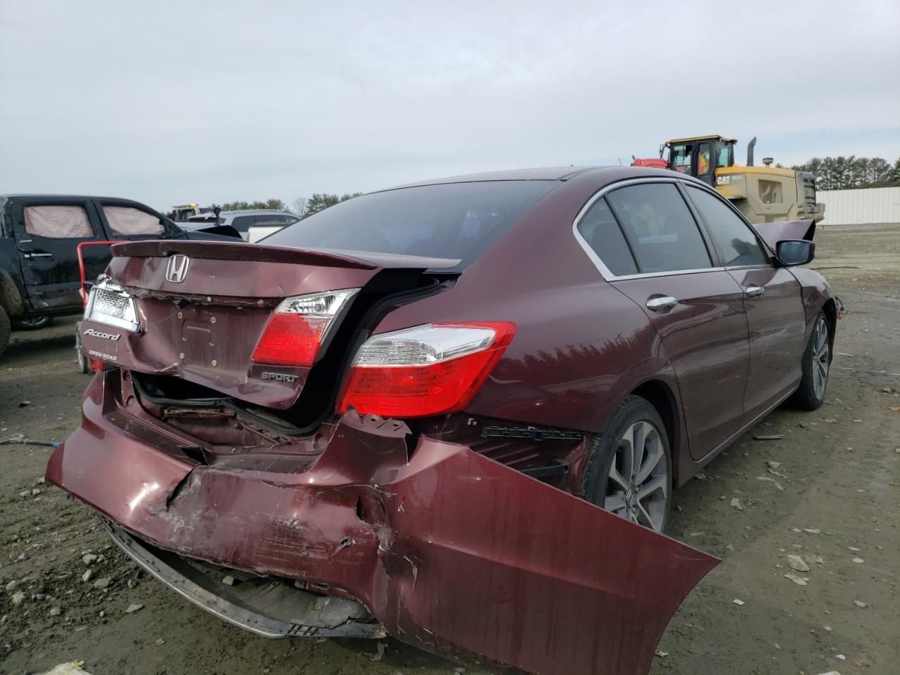 Photo 4 from auction – 2015 HONDA ACCORD SPO with VIN 1HGCR2F5XFA224656