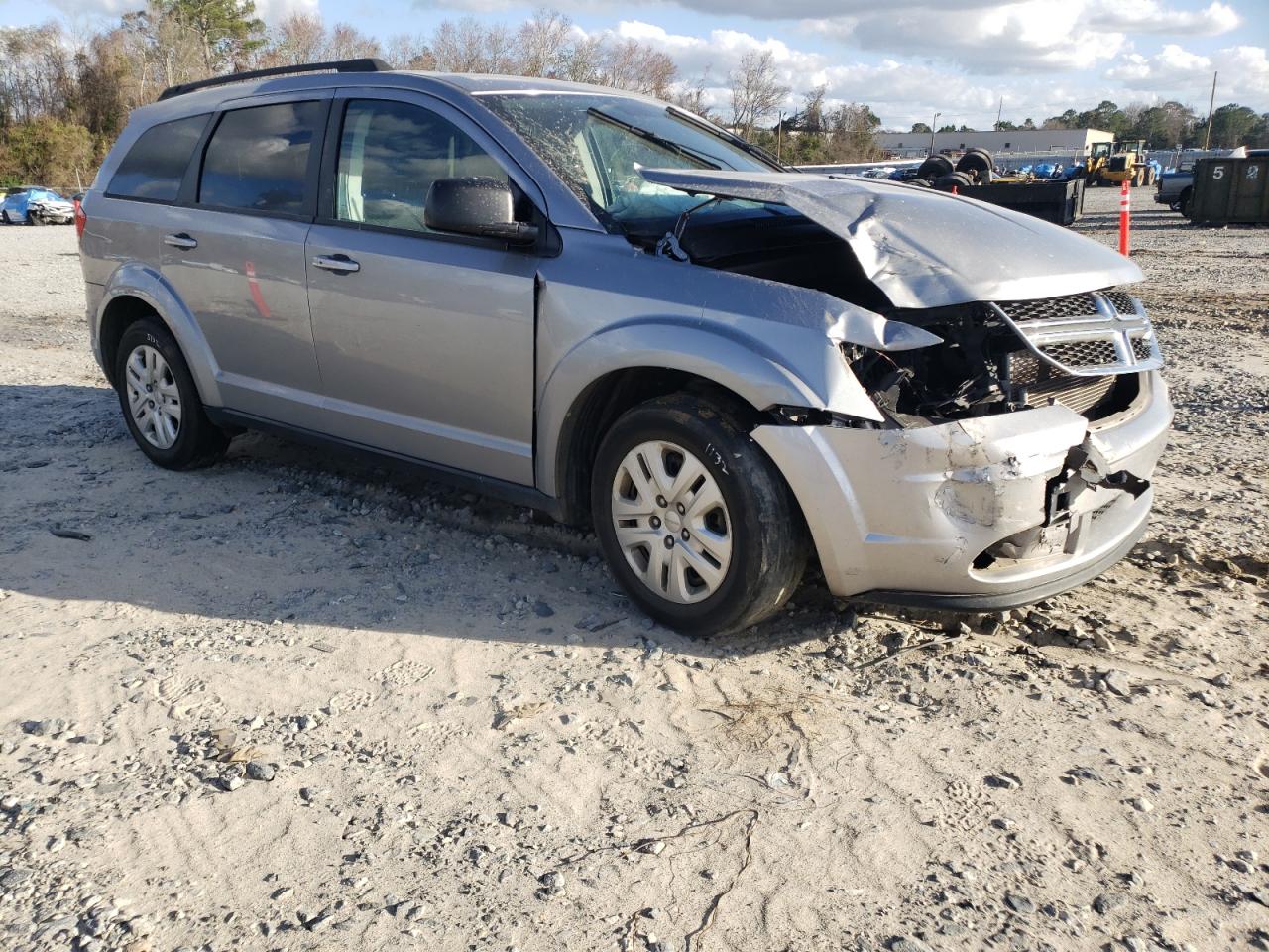 DODGE JOURNEY SE 2017 with VIN 3C4PDCAB6HT599196 - Photo from auction