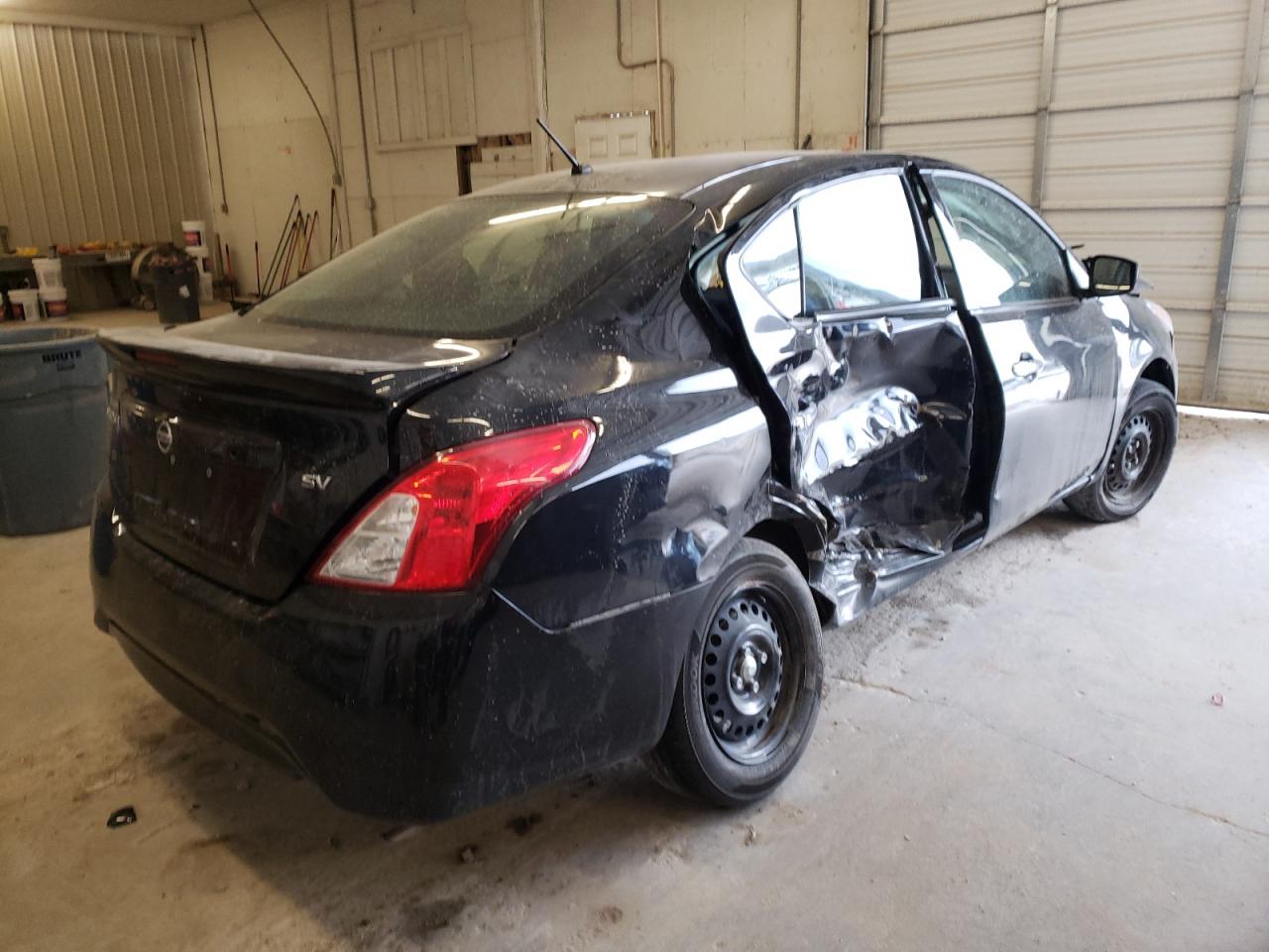 Photo 4 from auction – 2019 NISSAN VERSA S with VIN 3N1CN7APXKL842906