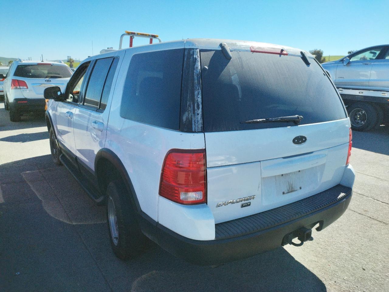 Photo 3 from auction – 2002 FORD EXPLORER X with VIN 1FMDU73E02ZB92763