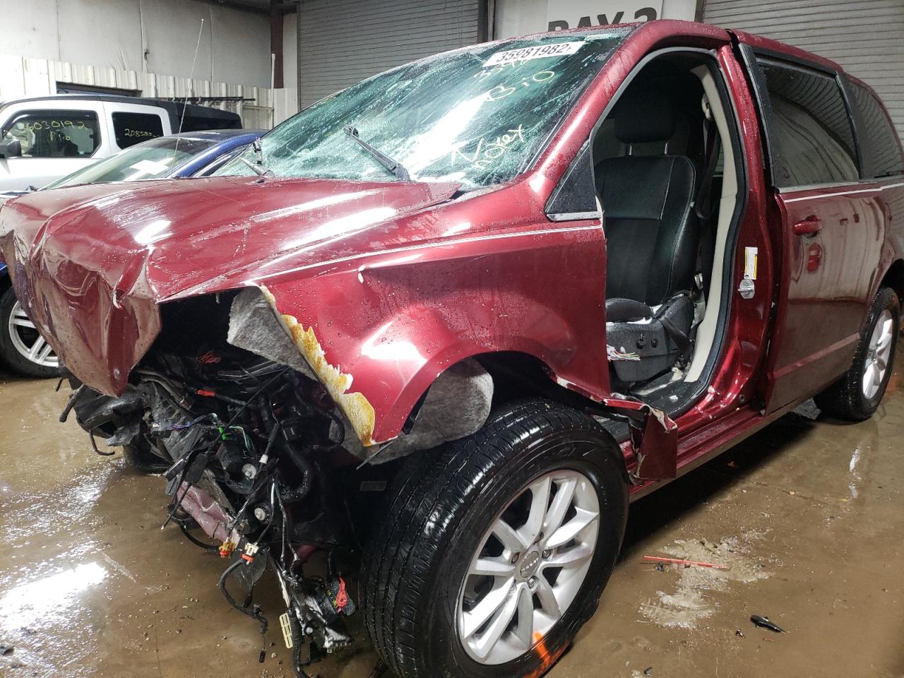 Photo 9 from auction – 2019 DODGE GRAND CARA with VIN 2C4RDGCG1KR558901