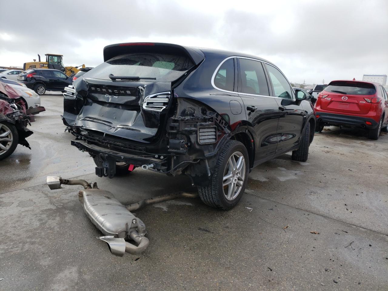 Photo 4 from auction – 2015 PORSCHE CAYENNE with VIN WP1AF2A26FLA30480