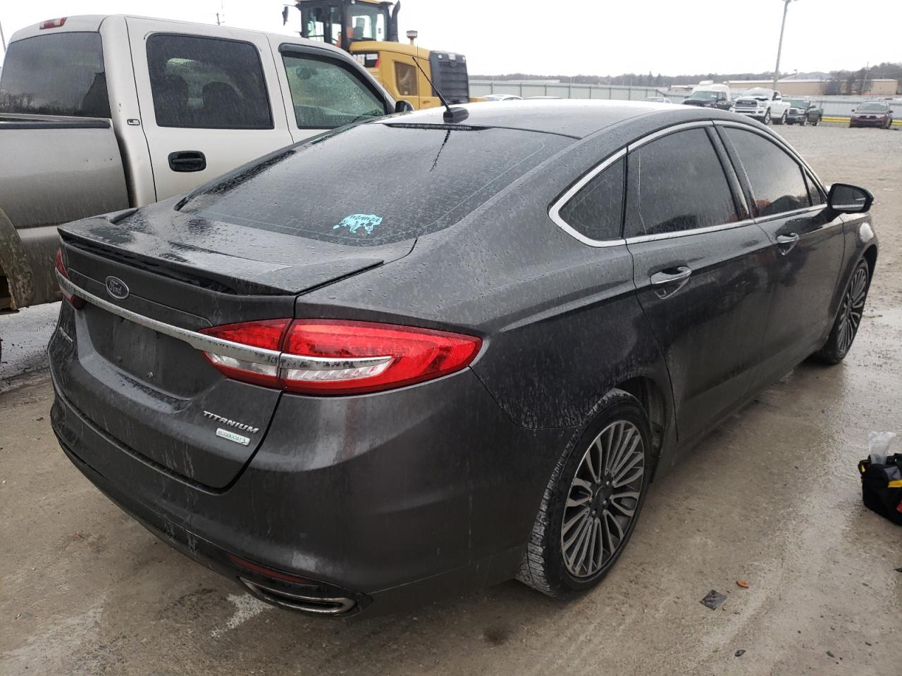 Photo 4 from auction – 2017 FORD FUSION TIT with VIN 3FA6P0K95HR296376