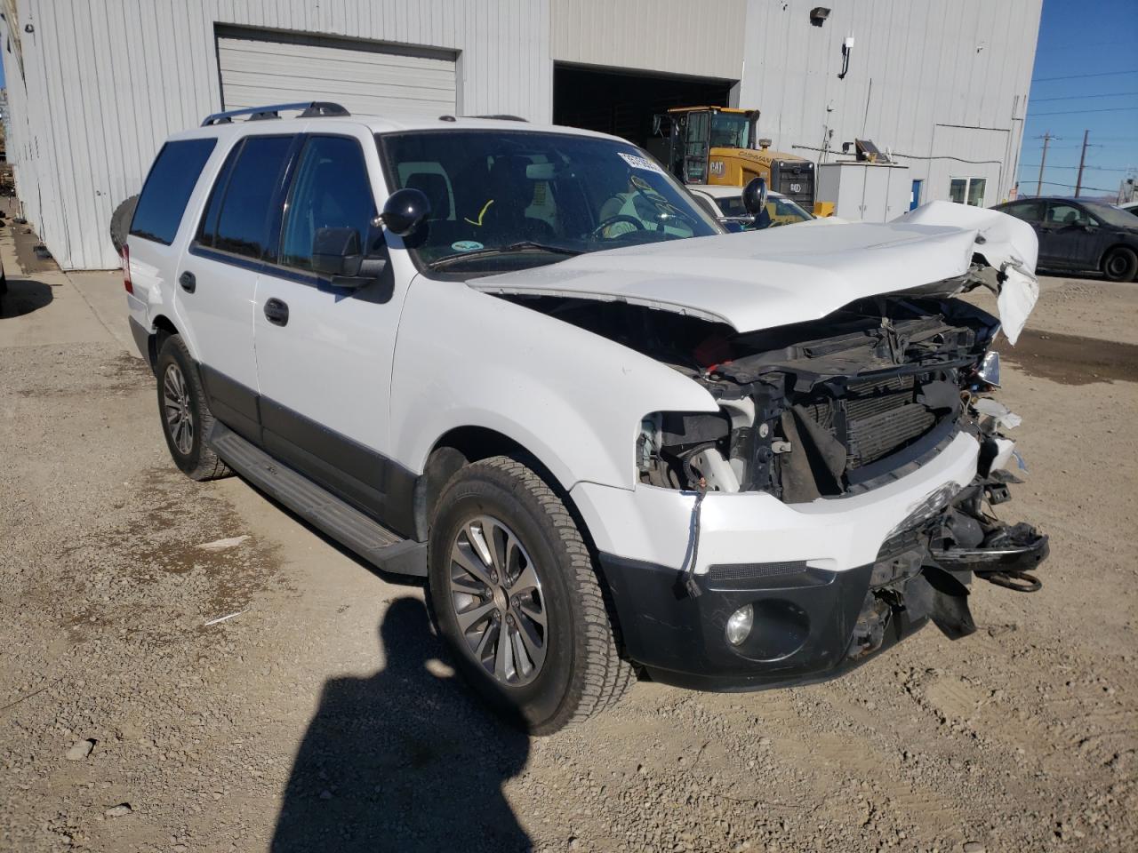 FORD EXPEDITION 2015 with VIN 1FMJU1GT2FEF01171 - Photo from auction