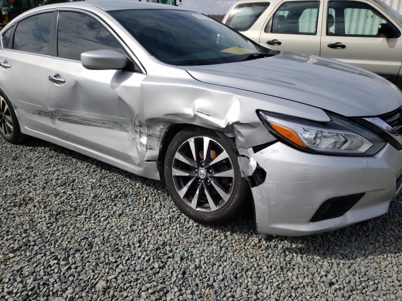 Photo 9 from auction – 2017 NISSAN ALTIMA 2.5 with VIN 1N4AL3AP0HC247043