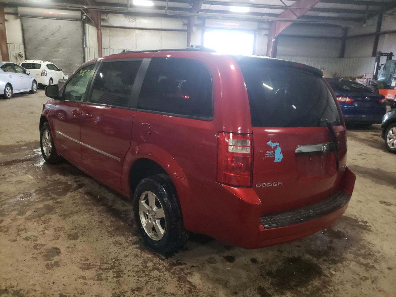 Photo 3 from auction – 2010 DODGE GRAND CARA with VIN 2D4RN5D17AR135687