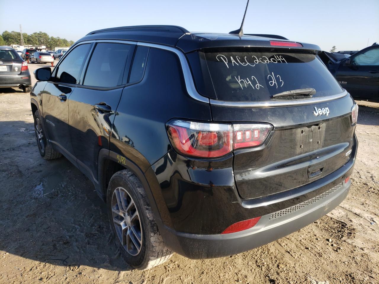 Photo 3 from auction – 2019 JEEP COMPASS with VIN 3C4NJCBBXKT819767