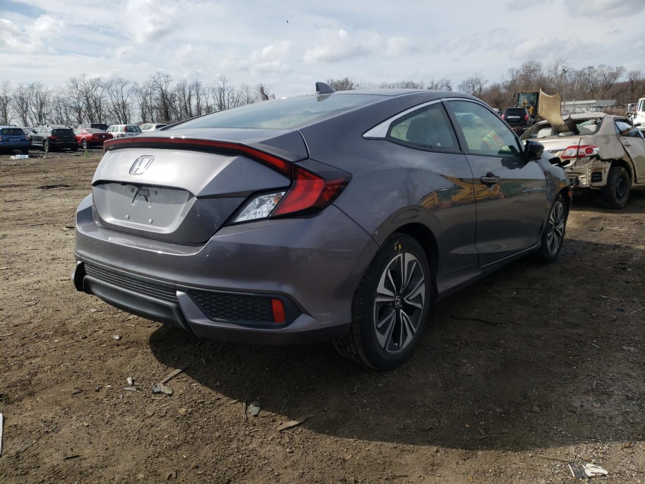 Photo 4 from auction – 2017 HONDA CIVIC EX with VIN 2HGFC3B30HH356659