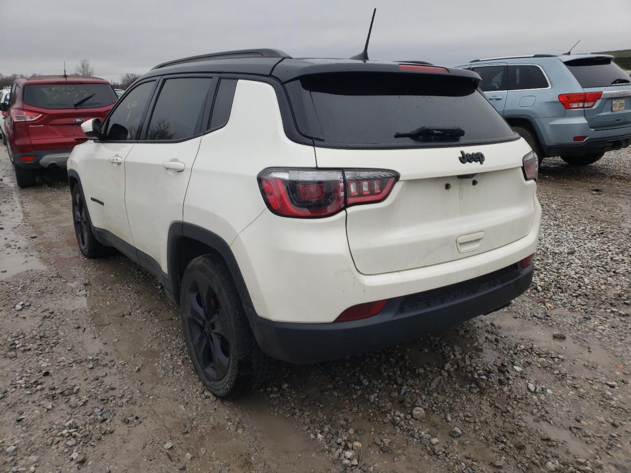 Photo 3 from auction – 2018 JEEP COMPASS LA with VIN 3C4NJCBB2JT326941