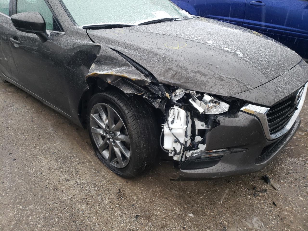 Photo 9 from auction – 2018 MAZDA 3 TOURING with VIN 3MZBN1L35JM165334