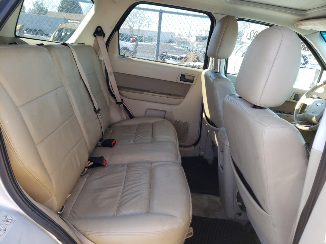 Photo 6 from auction – 2010 FORD ESCAPE XLT with VIN 1FMCU0D79AKB82372