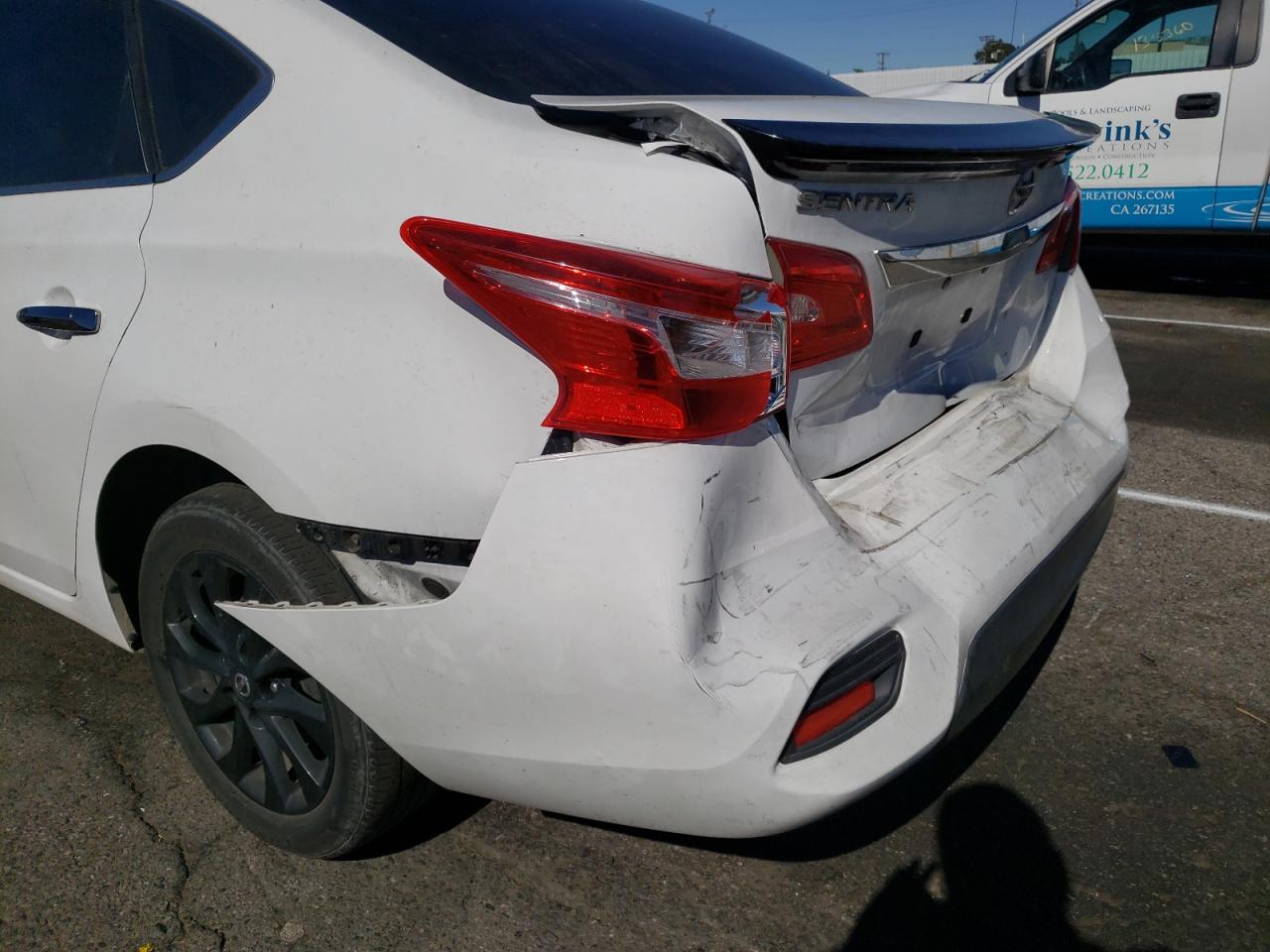 Photo 9 from auction – 2018 NISSAN SENTRA S with VIN 3N1AB7AP2JY270182
