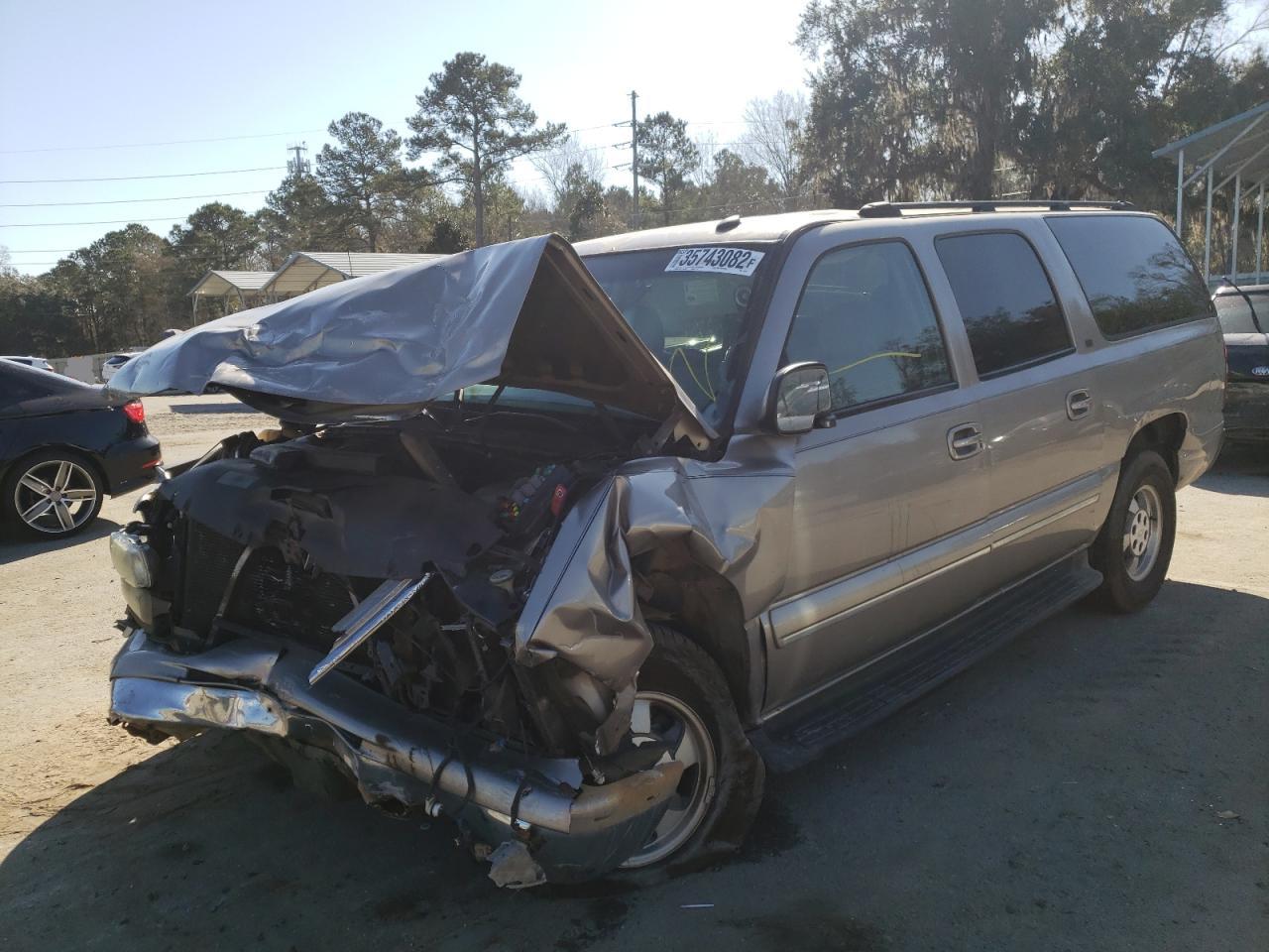 Photo 2 from auction – 2003 CHEVROLET SUBURBAN C with VIN 1GNEC16Z23J184145