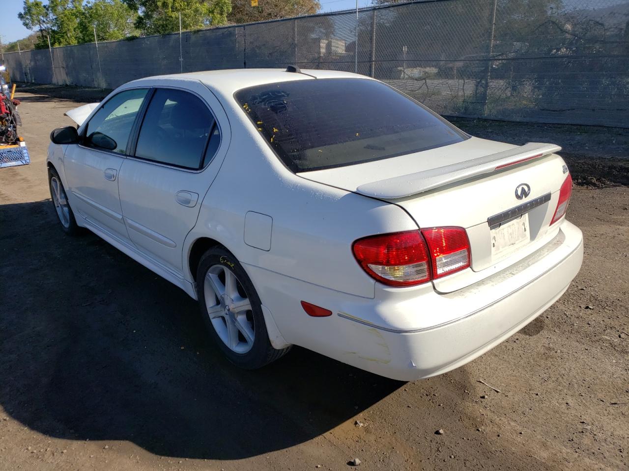 Photo 3 from auction – 2004 INFINITI I35 with VIN JNKDA31A84T204216