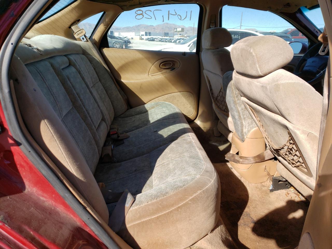 Photo 6 from auction – 1996 FORD TAURUS GL with VIN 1FALP52U9TG196785